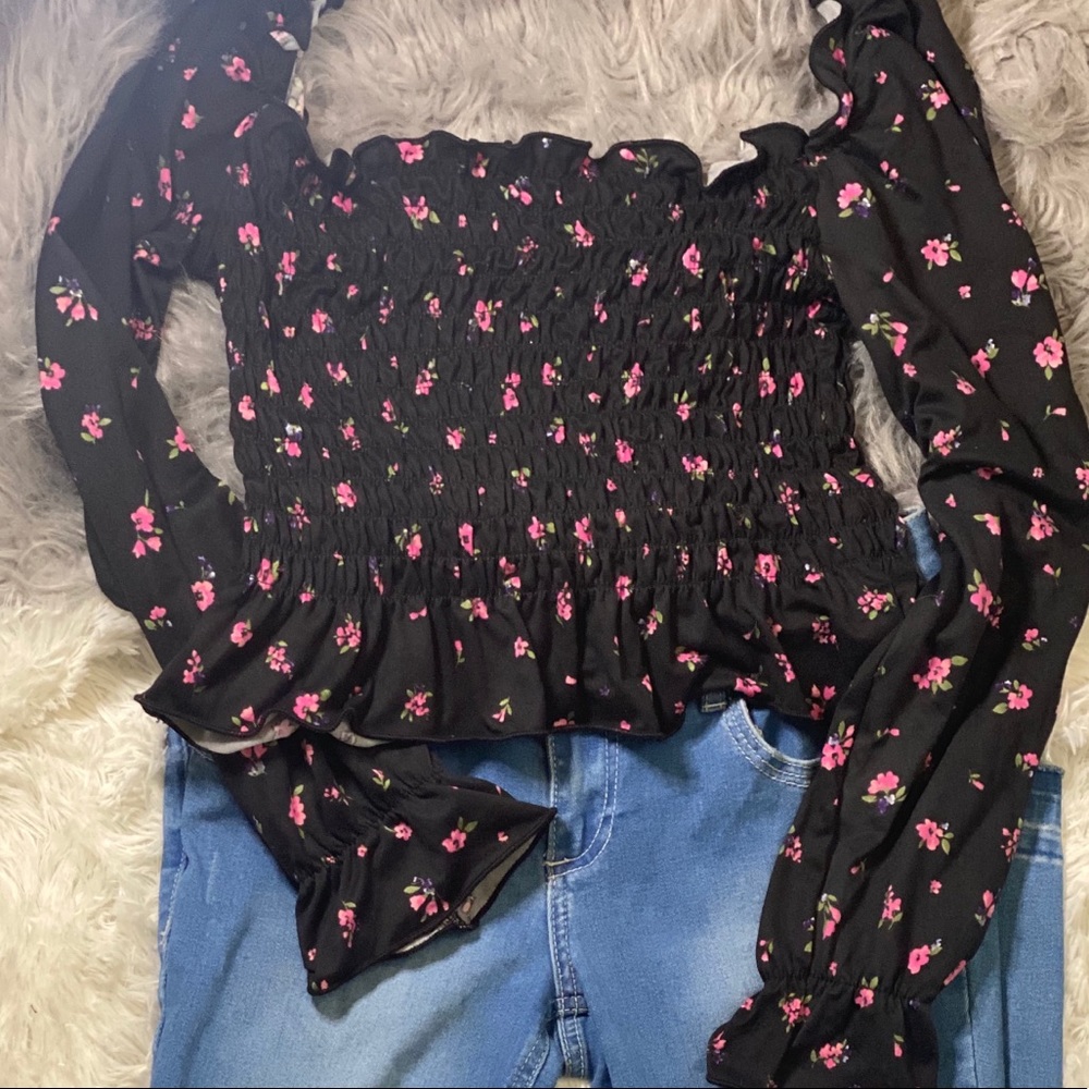 Thrift store find. Has been washed 🧼